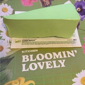 LUSH Kitchen Exclusive Flower Market Bar Soap March 2026 3.5oz 100g